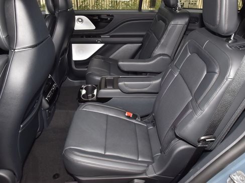 New 2026 Lincoln Aviator Reserve AWD/4WD image 14