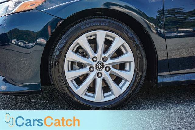 Used 2020 Toyota Camry LE FWD image 16