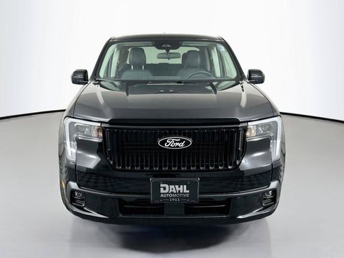 Used 2025 Ford Maverick Lobo AWD/4WD image 2