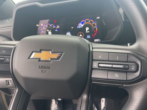 Used 2024 Chevrolet Colorado W/T w/ WT Convenience Package II image 19