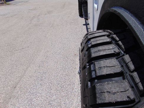 Used 2013 Chevrolet Silverado 3500 W/T w/ Snow Plow Prep Package AWD/4WD image 17
