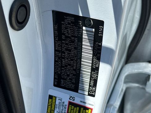 Used 2025 Toyota Camry XLE w/ Premium Package AWD/4WD image 33