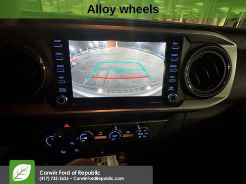 Used 2020 Toyota Tacoma SR5 w/ Technology Package image 14