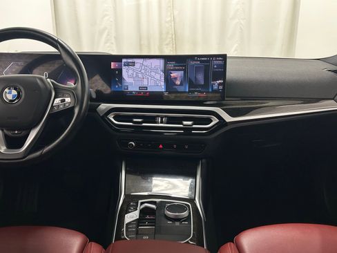 Used 2023 BMW 330i xDrive Sedan w/ Premium Package AWD/4WD image 9