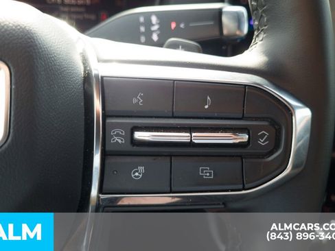 Used 2025 GMC Terrain Elevation AWD/4WD image 11