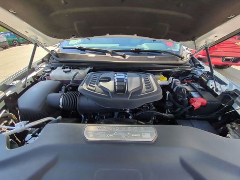 Used 2024 Jeep Wagoneer 2WD w/ Premium Group I image 39
