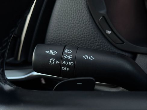 Used 2024 MAZDA CX-90 Plug-In Hybrid w/ Premium Pkg image 19