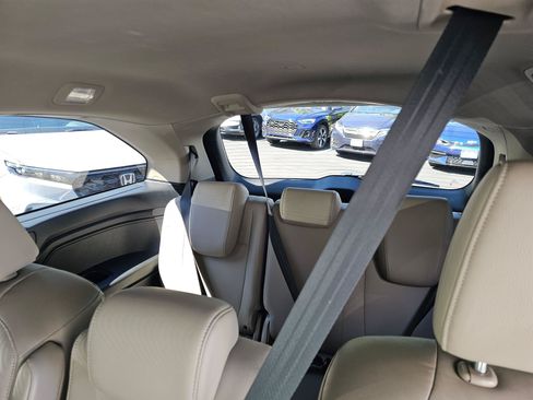 Used 2018 Honda Odyssey EX-L image 20