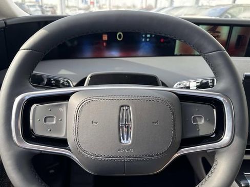 New 2026 Lincoln Nautilus Reserve image 28