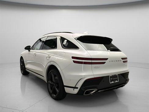 New 2026 Genesis GV70 2.5T Sport Prestige image 6