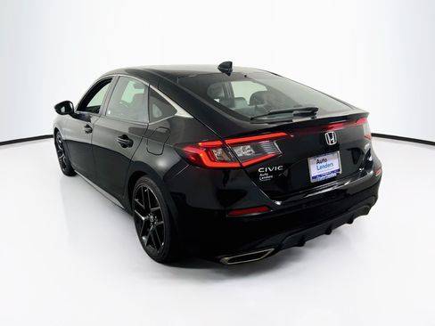 Used 2023 Honda Civic Sport Touring image 7