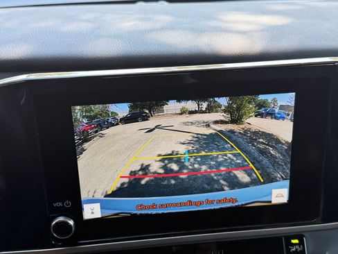 Used 2026 Toyota Camry SE FWD image 21