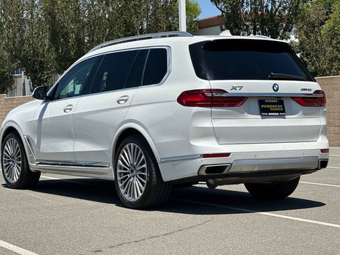 Used 2019 BMW X7 xDrive50i w/ Premium Package AWD/4WD image 6