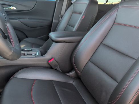 Used 2024 Chevrolet Equinox RS w/ RS Leather Package AWD/4WD image 21