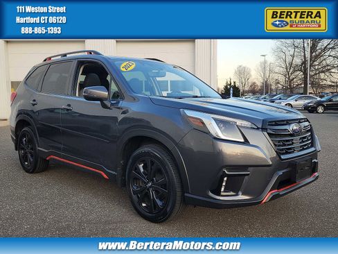 Used 2023 Subaru Forester Sport image 1