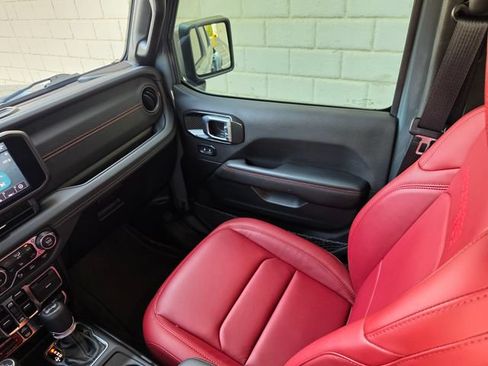 Used 2024 Jeep Wrangler Unlimited Rubicon 392 AWD/4WD image 42