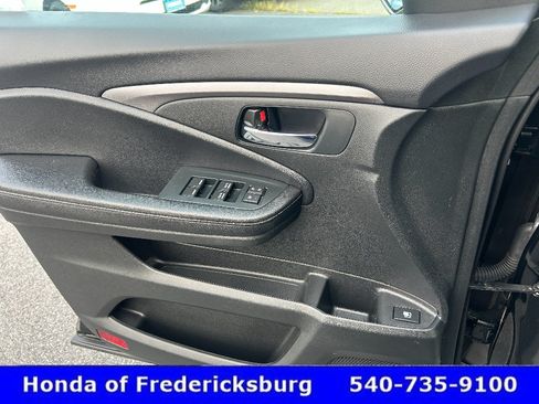 Certified 2023 Honda Ridgeline Sport image 27