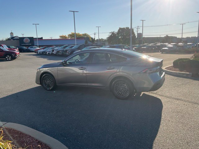 Used 2026 Nissan Sentra SV w/ Floor Mat Package FWD image 4