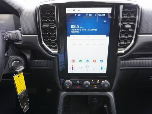 Used 2024 Ford Ranger XLT w/ Technology Package image 13