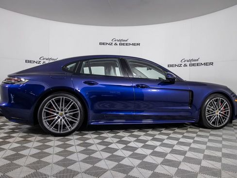 Used 2020 Porsche Panamera GTS AWD/4WD image 4