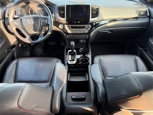 Used 2019 Honda Ridgeline Black Edition image 12