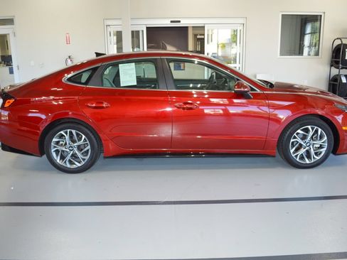 Certified 2023 Hyundai Sonata SEL FWD image 4