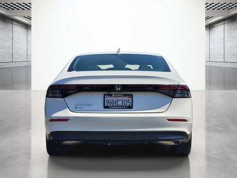 Used 2023 Honda Accord EX image 7