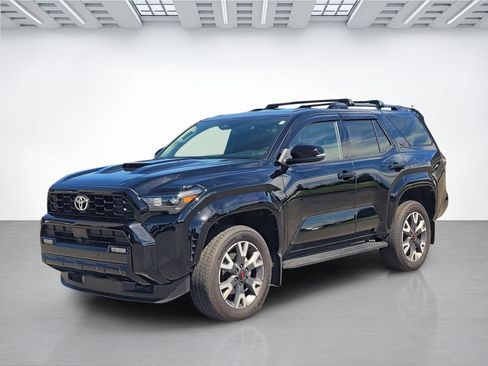 Used 2025 Toyota 4Runner TRD Sport AWD/4WD image 8