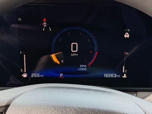 Used 2025 Chevrolet TrailBlazer LT image 38