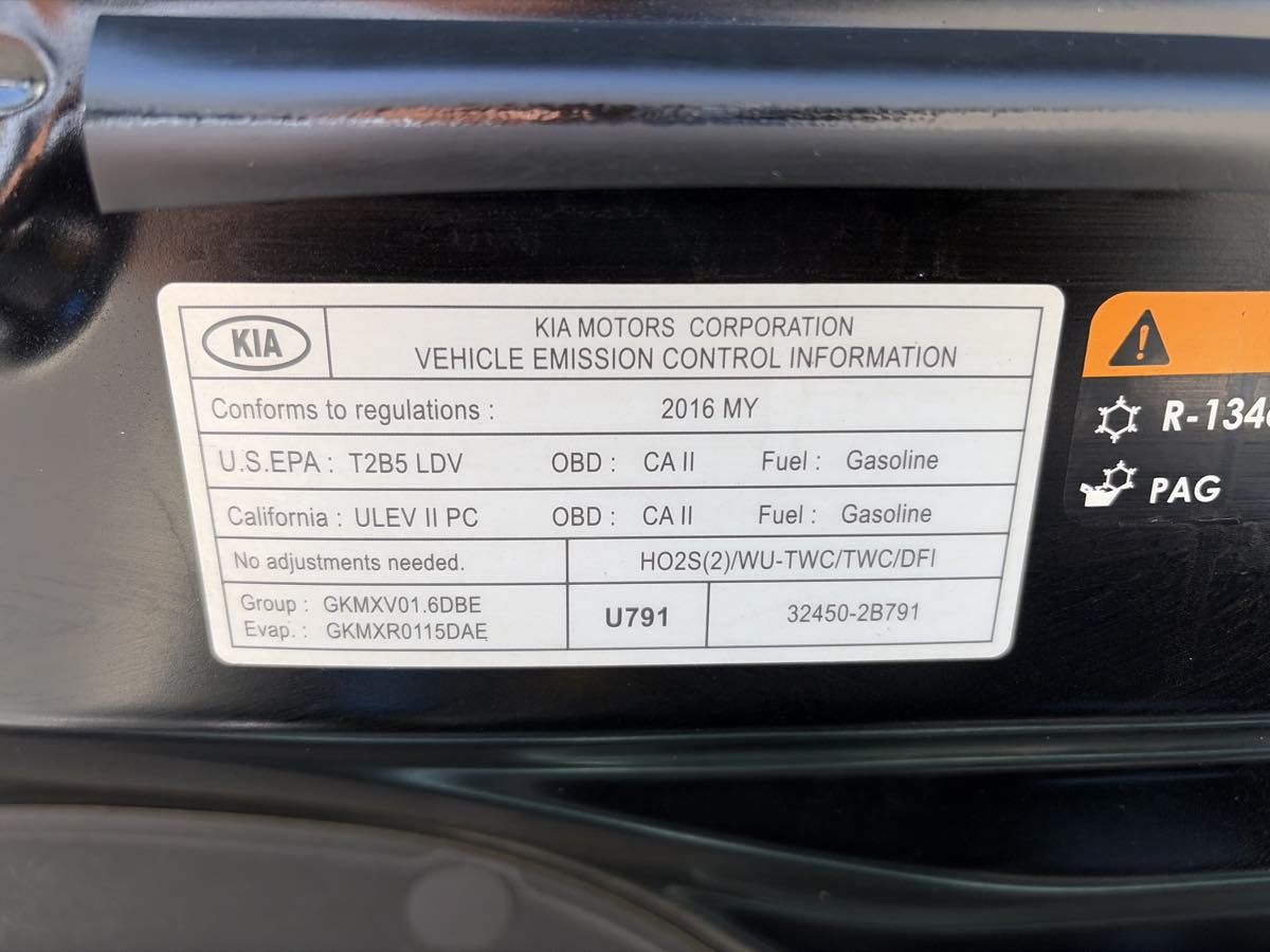 Used 2016 Kia Soul FWD image 34