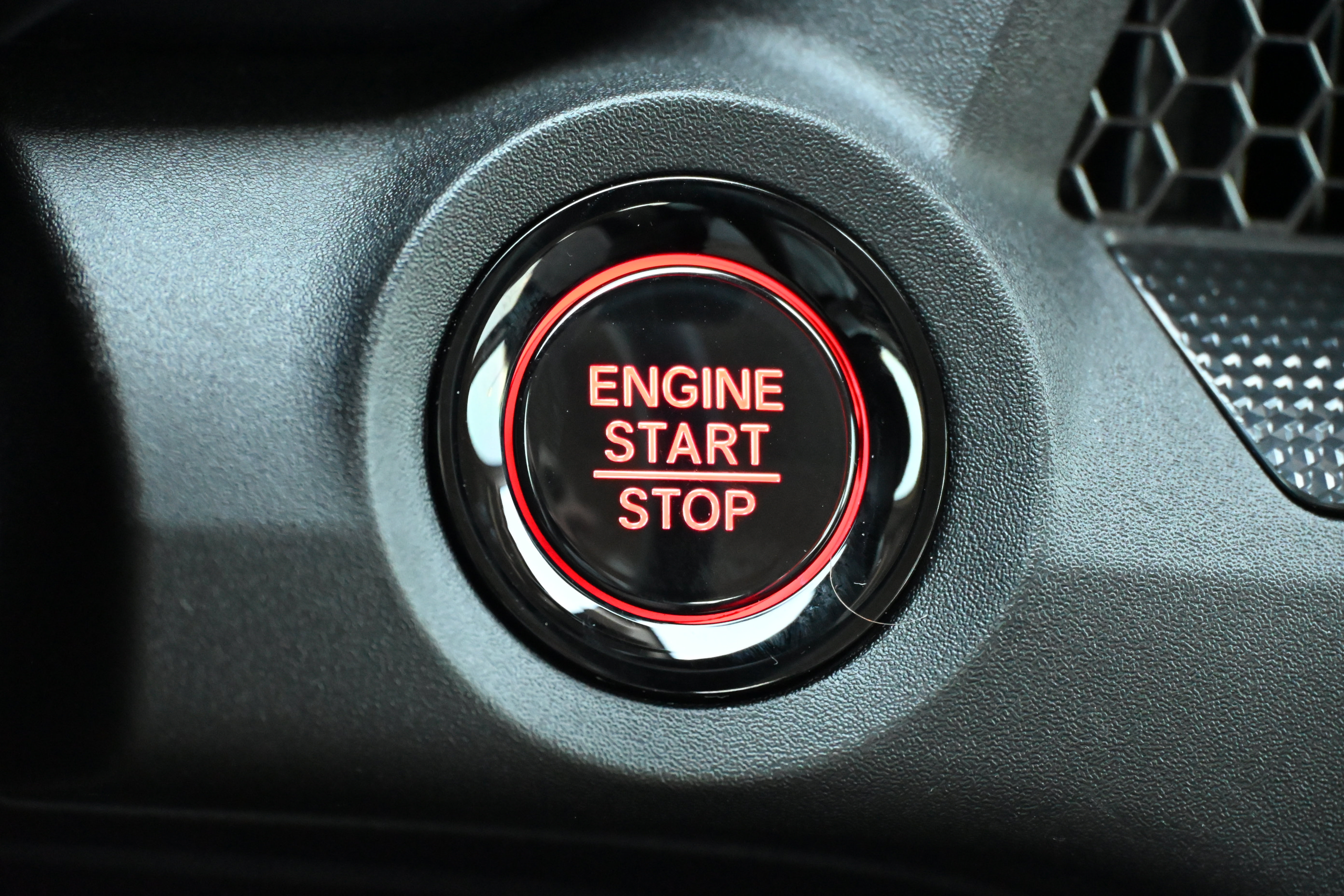 Certified 2025 Honda CR-V EX image 36