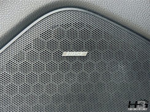 Used 2015 Porsche Panamera S w/ Premium Package Plus image 15