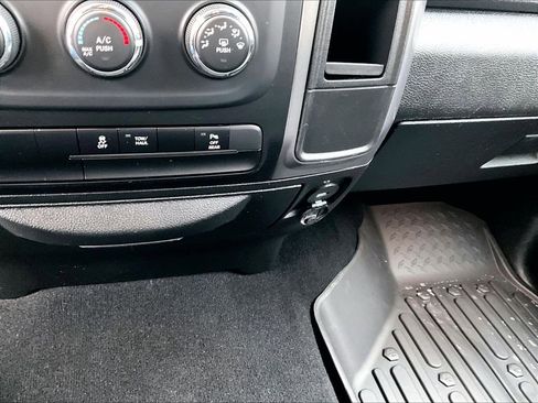 Used 2024 RAM 1500 Classic Warlock AWD/4WD image 26