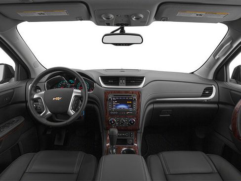 Used 2014 Chevrolet Traverse LTZ image 10
