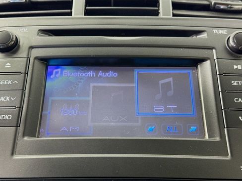 Used 2014 Toyota Prius V Two image 17