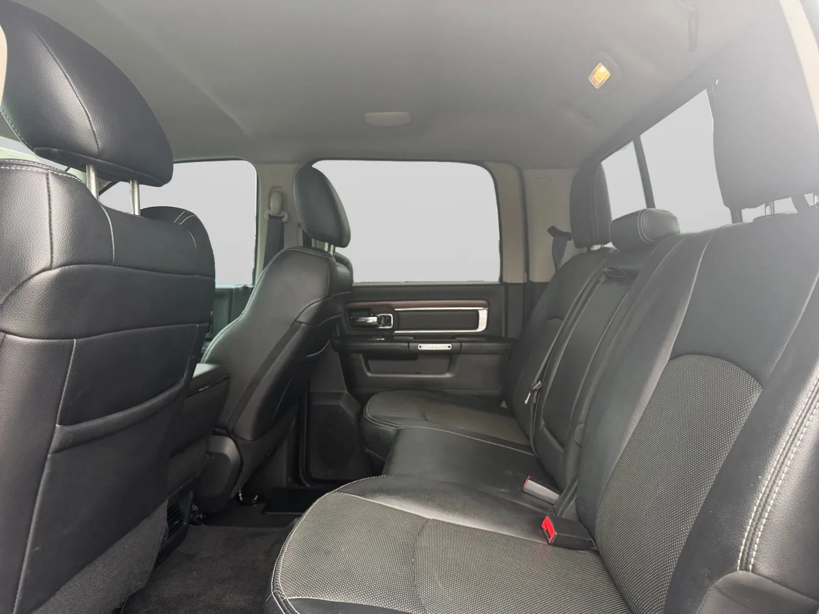 Used 2017 RAM 2500 Laramie AWD/4WD image 26