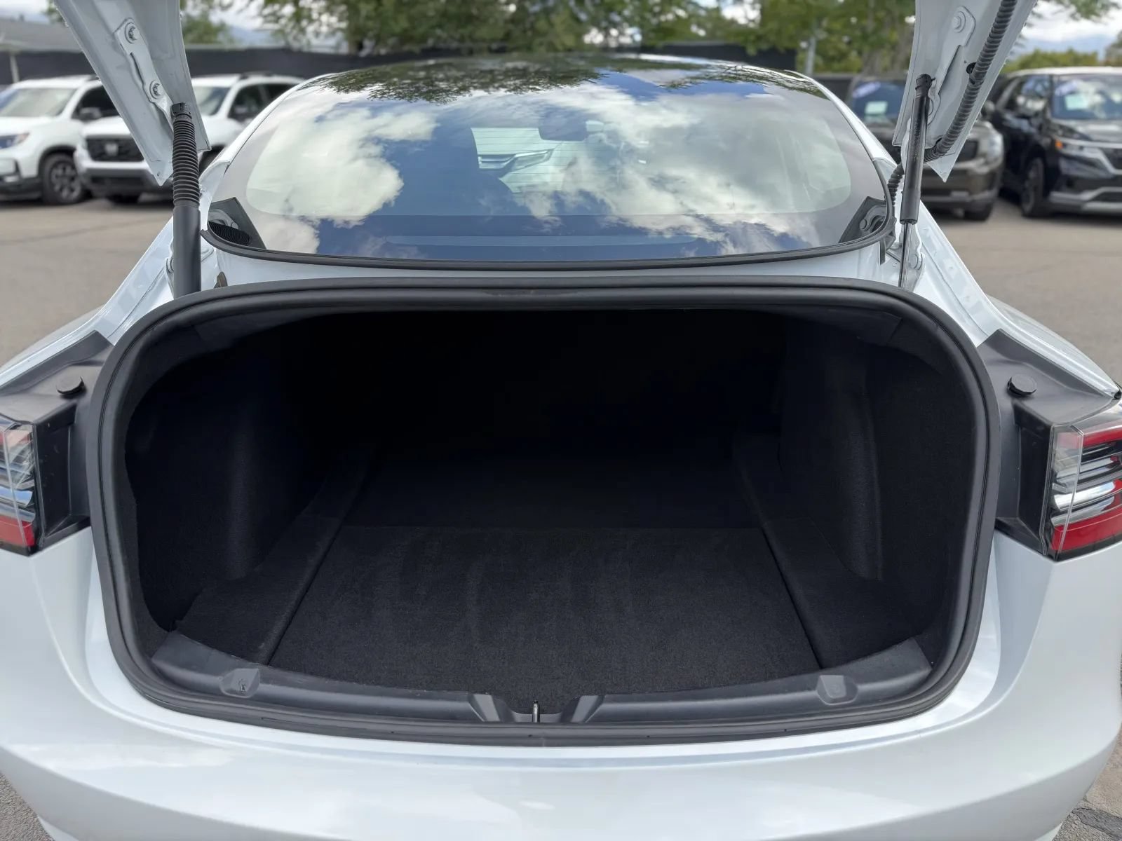 Used 2023 Tesla Model 3 Standard Range RWD image 16