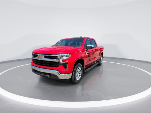 Used 2023 Chevrolet Silverado 1500 LT AWD/4WD image 4