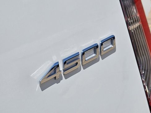 Used 2026 Mercedes-Benz Sprinter 4500 image 31
