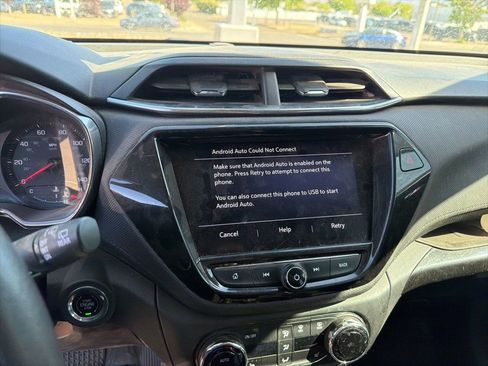 Used 2022 Chevrolet TrailBlazer LT w/ Convenience Package image 16