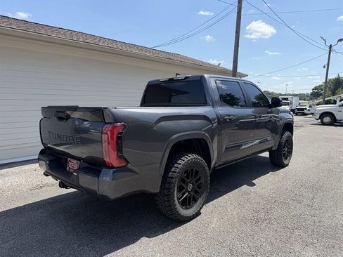 Used 2026 Toyota Tundra Platinum AWD/4WD image 8