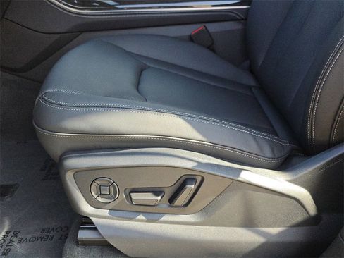 New 2026 Audi Q7 3.0T Premium Plus image 18