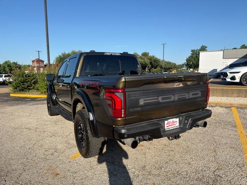 Used 2024 Ford F150 Raptor AWD/4WD image 7