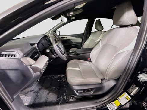 Used 2026 Toyota Camry SE FWD image 22