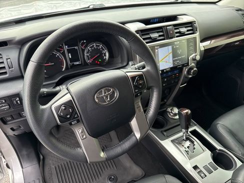Used 2022 Toyota 4Runner Limited image 23