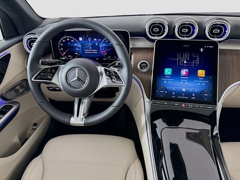 New 2026 Mercedes-Benz GLC 300 4MATIC image 24