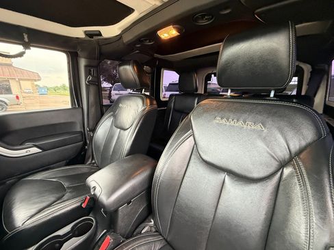 Used 2017 Jeep Wrangler Unlimited Sahara w/ Mopar Chrome Edition Group image 17