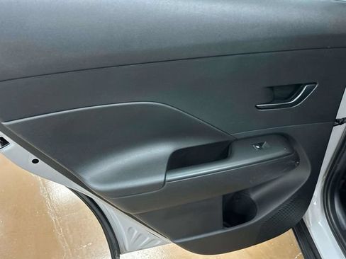 Used 2025 Hyundai Kona SEL FWD image 20