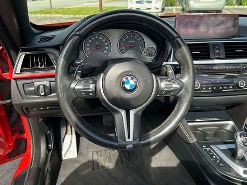 Used 2016 BMW M4 Convertible RWD image 26