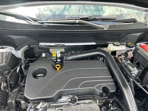 New 2026 Chevrolet Equinox LT w/ Convenience Package II FWD image 35
